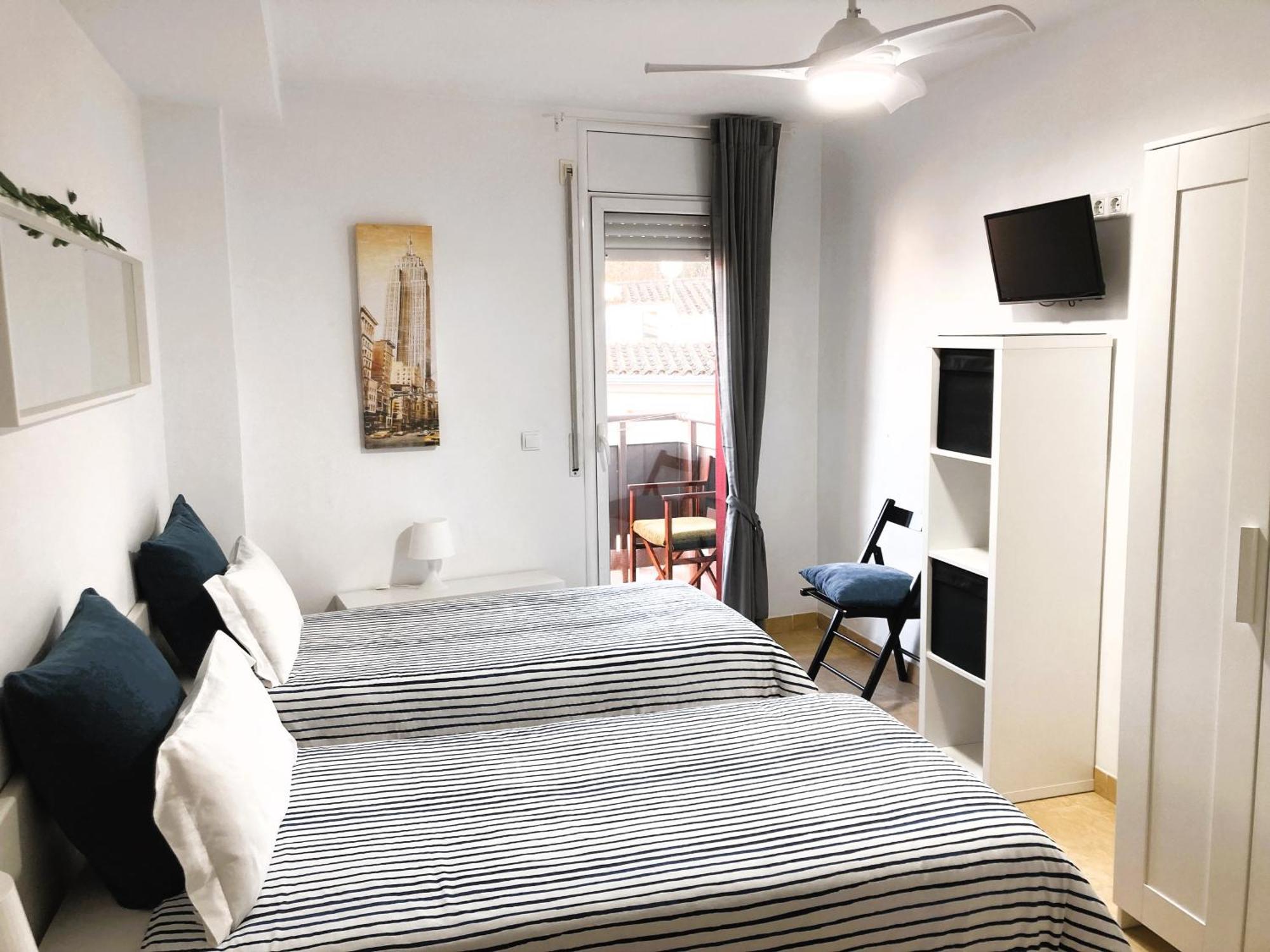 Centrico Y Acogedor Apartamento Жерона Екстер'єр фото